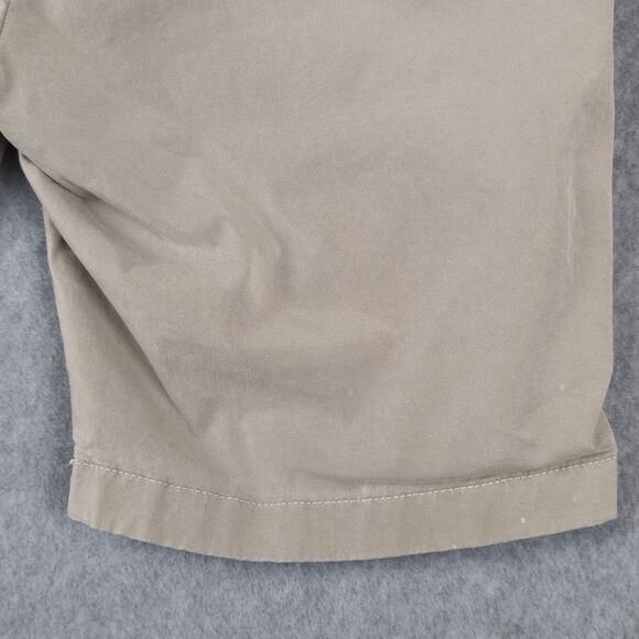 Peter Millar Shorts Size 31 Crown Crafted Khaki Flat Front Chino - Picture 5 of 13